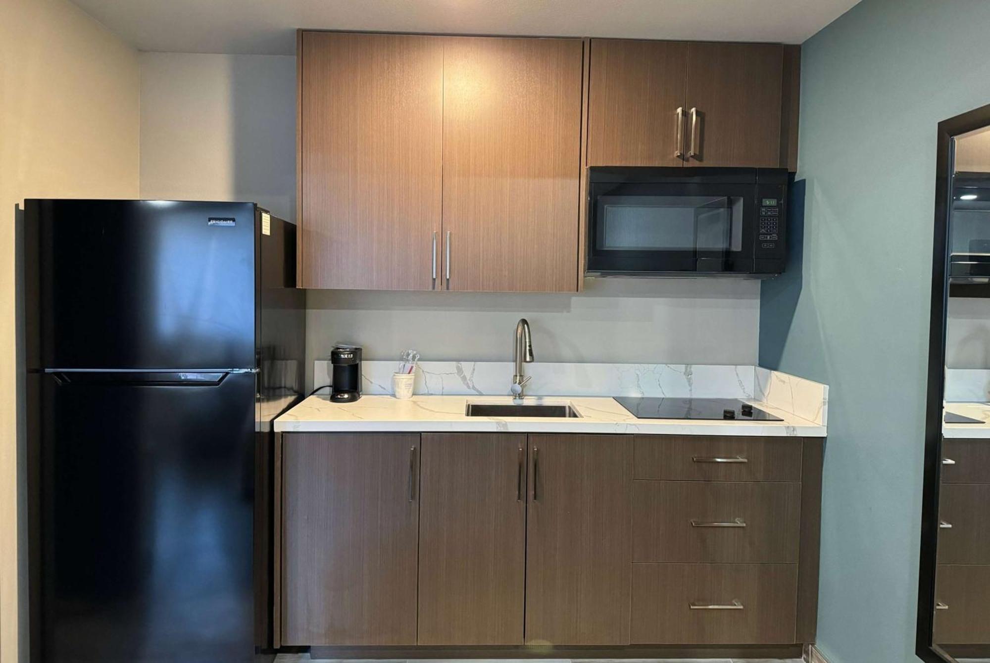 Baymont By Wyndham Coalinga Exterior foto