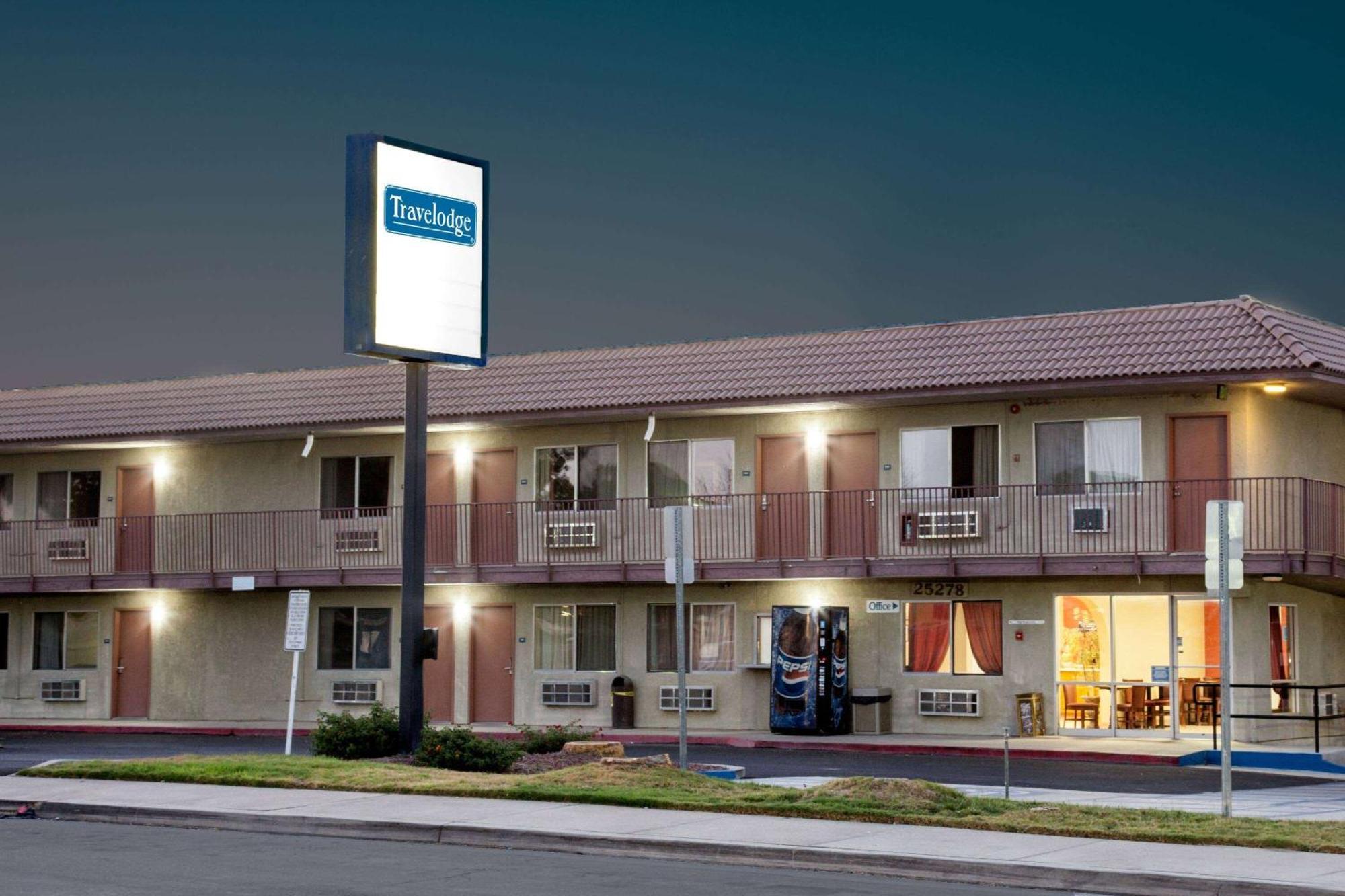 Baymont By Wyndham Coalinga Exterior foto