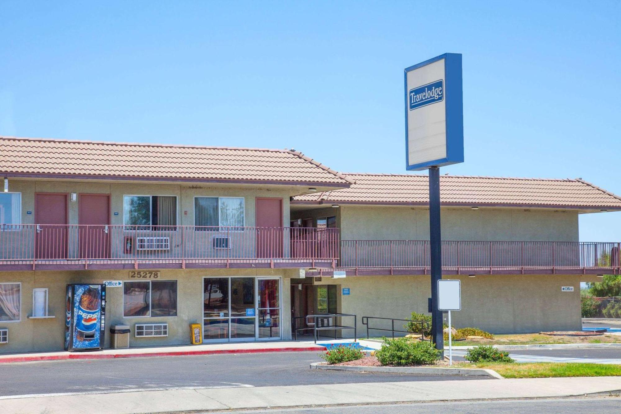 Baymont By Wyndham Coalinga Exterior foto